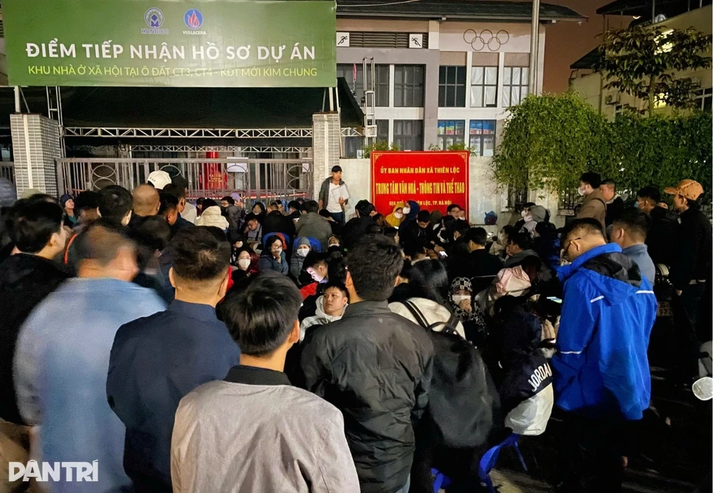 Siết môi giới bất động sản: VNREA cảnh báo kê “suất ưu tiên”, thu chênh trái phép