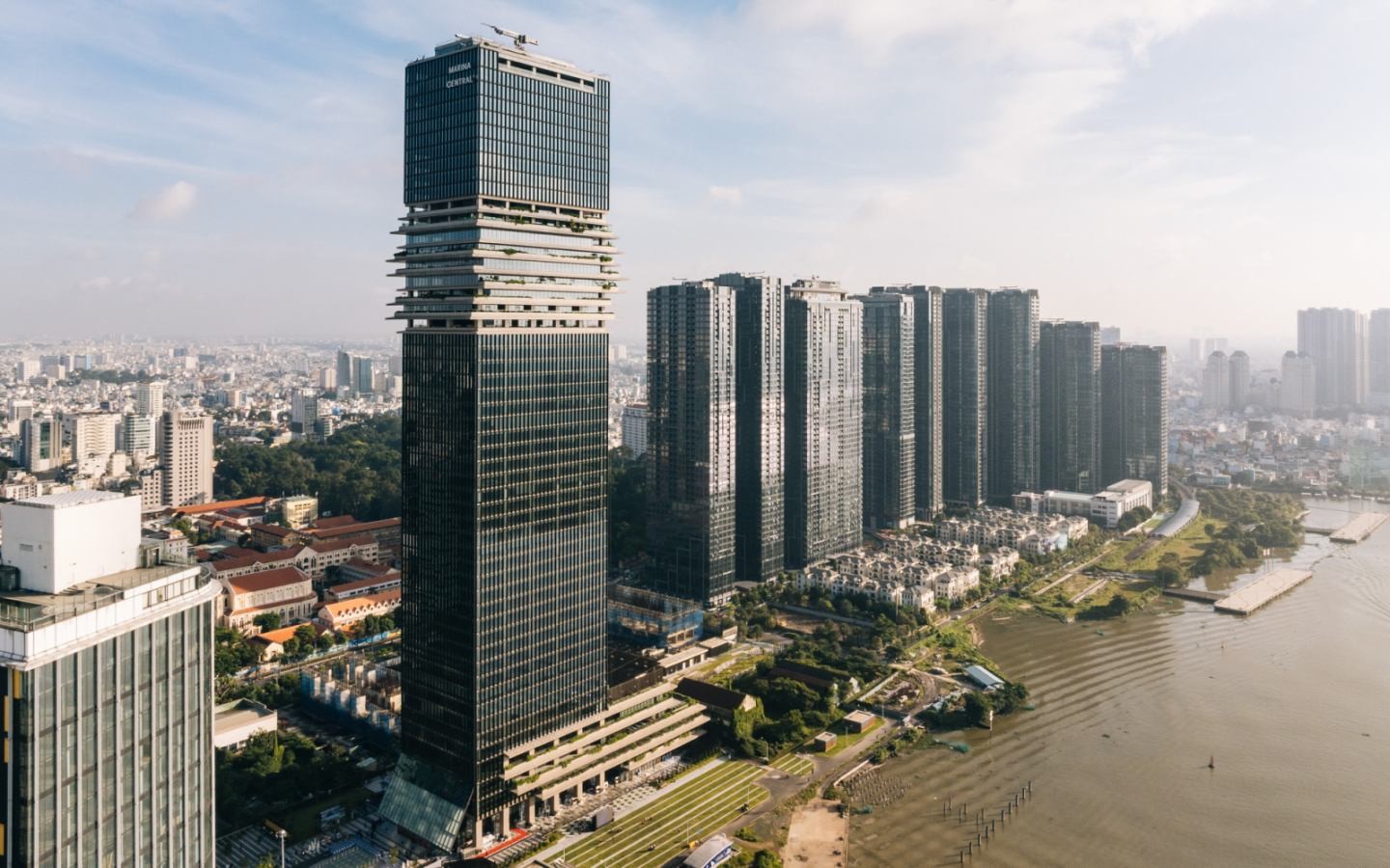 Ai đang đứng sau Marina Center – pháp nhân mới tại Saigon Marina IFC?