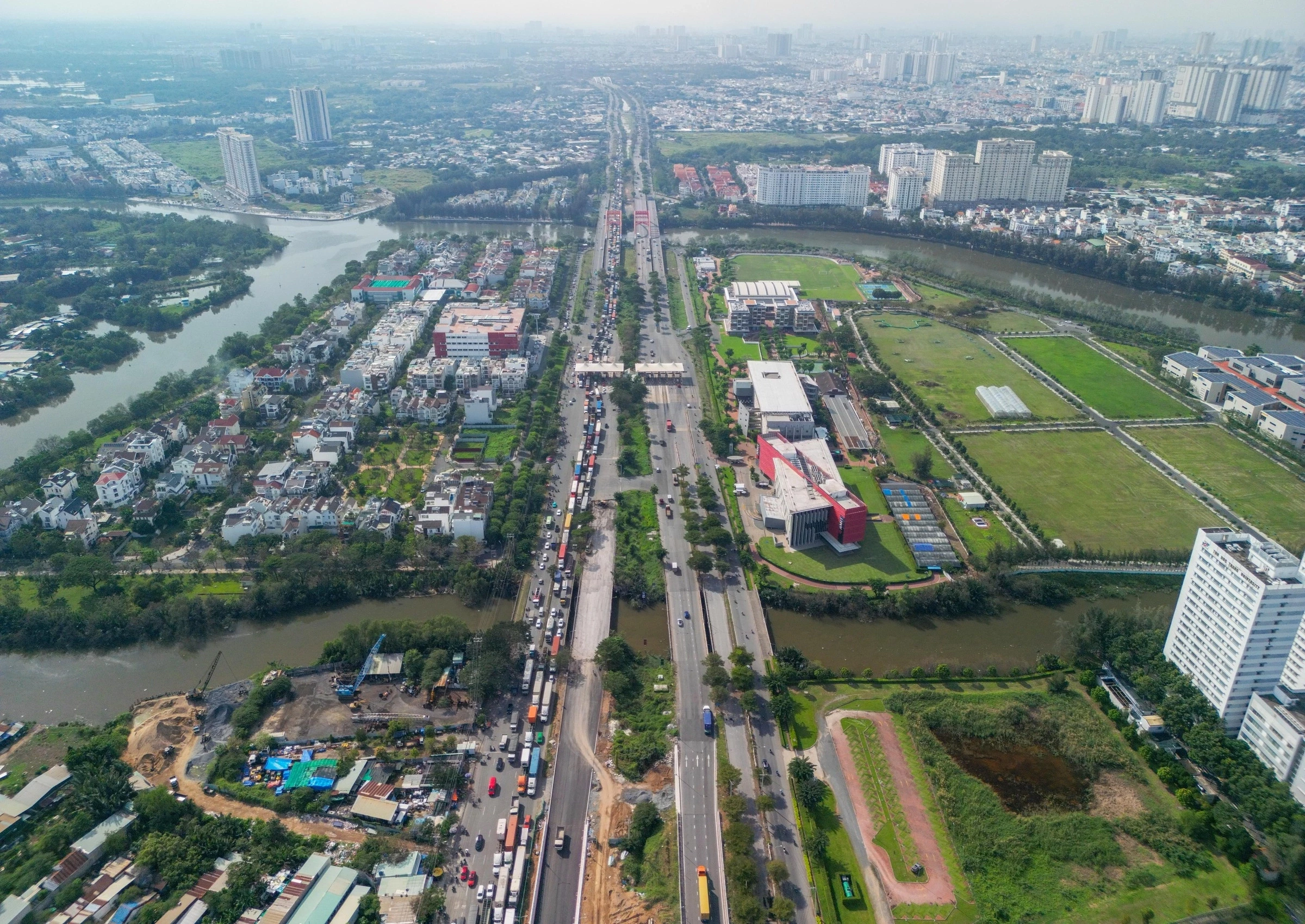 Đề xuất cách tính thuế mới, siết tình trạng “hai giá” bất động sản
