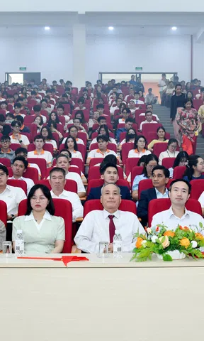 Trường Cao đẳng Kiến trúc - Xây dựng TP.HCM: Doanh nghiệp tiếp sức học bổng, đồng hành đào tạo nhân lực