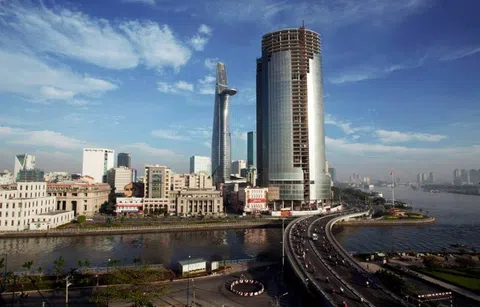 Những tòa nhà nghìn tỷ bị bỏ hoang