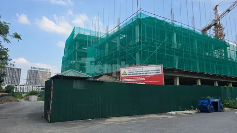 Vì sao hàng nghìn người vẫn “bất lực” không thể nộp hồ sơ mua nhà ở xã hội Rice City Long Châu?
