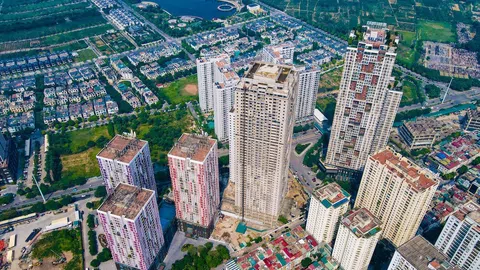 Giá nhà đất tiếp tục tăng dù giao dịch giảm