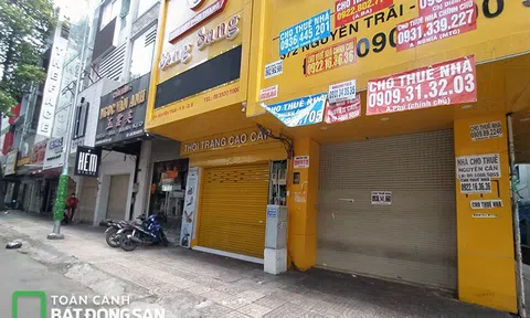 Mặt bằng kinh doanh ế ẩm, khắp nơi treo biển cho thuê