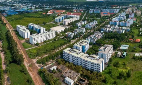 Nhà tái định cư là gì? Có nên mua bán lại nhà tái định cư?