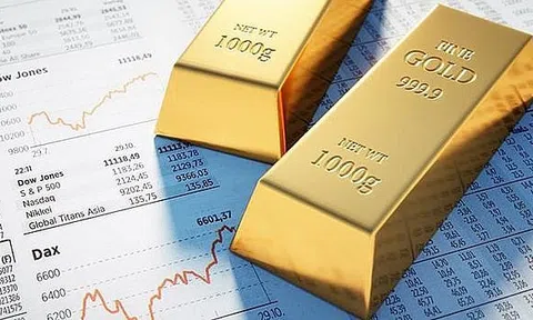 Vì sao giá vàng trong nước luôn cao hơn thế giới?