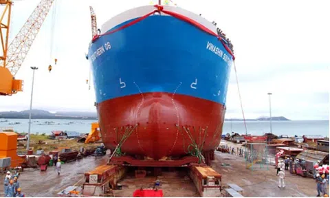 Đóng tàu Cam Ranh và loạt doanh nghiệp tại Khánh Hòa nợ thuế hơn 43 tỷ đồng?