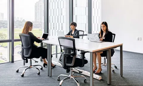 Công nghệ, thương nghiệp, bất động sản tăng nhu cầu thuê văn phòng