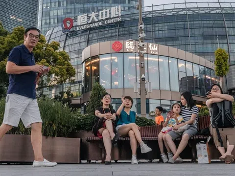 Thấy gì từ cuộc khủng hoảng của công ty bất động sản Evergrande?
