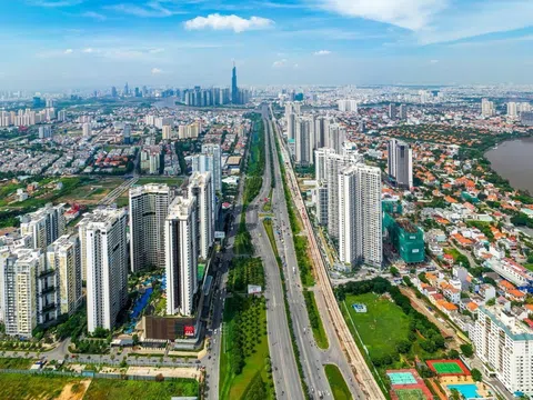 “Ông ngoại” rót 22 triệu USD vào bất động sản TP HCM đầu năm 2024