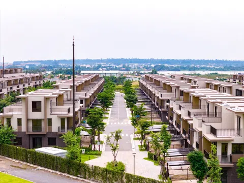 Với giá bán phù hợp phân khúc bất động sản nhà phố, nhà riêng tại Hà Nội được giới đầu tư quan tâm?