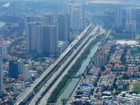 Bỏ 6 tỷ mua biệt thự lúc “chết lâm sàng”, sau 9 năm có người trả 54 tỷ nhưng chủ nhà vẫn không bán: "Bán rồi biết mua chỗ nào nữa"