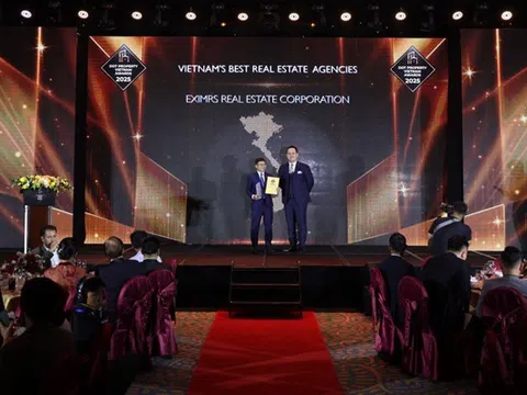 EximRS khẳng định vị thế trong kỷ nguyên phát triển bền vững với giải thưởng Dot Property Vietnam Awards 2025