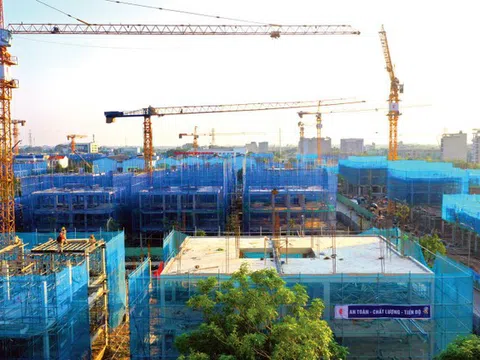 Thị trường bất động sản chịu áp lực từ giá xăng dầu và vật liệu xây dựng tăng cao