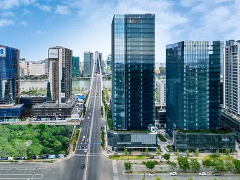 Khan hiếm nguồn cung, văn phòng trung tâm TP.HCM vào nhóm đắt đỏ nhất khu vực