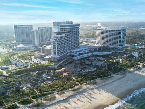 Gia tộc giàu thứ 3 Hồng Kông đã mua lại Hoiana Resort & Golf