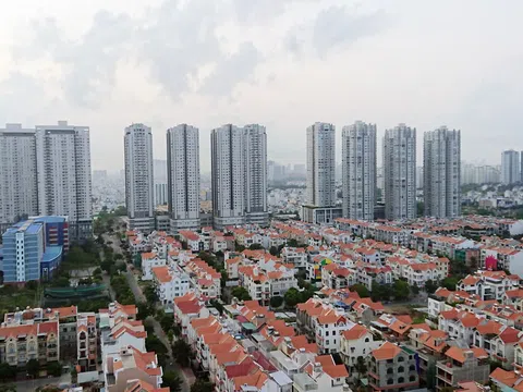 Bộ trưởng Xây dựng: Thị trường bất động sản sẽ tiếp tục khó khăn