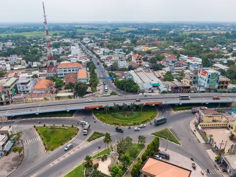 Bỏ qua quận, Củ Chi lên hẳn thành phố?